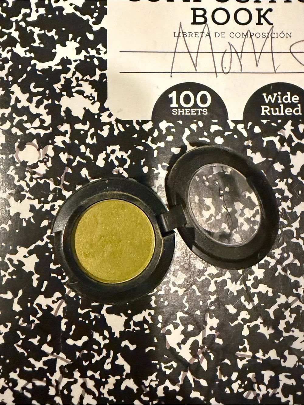 MAC Cosmetics Single Eyeshadow in Olive-Gold